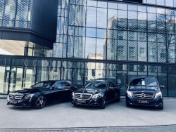 automobilių nuomos paslaugos su vairuotojais